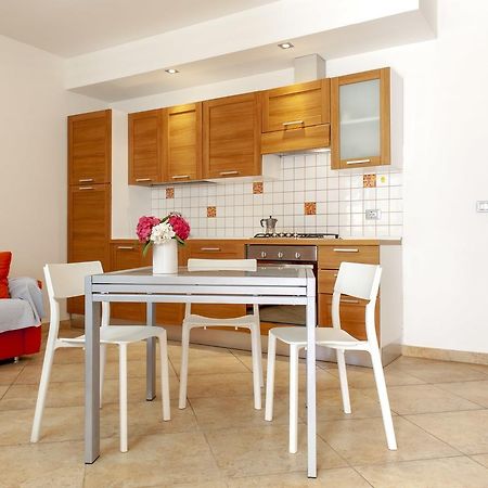Residence Villa Lo Scoglietto サン·ヴィンチェンツォ エクステリア 写真