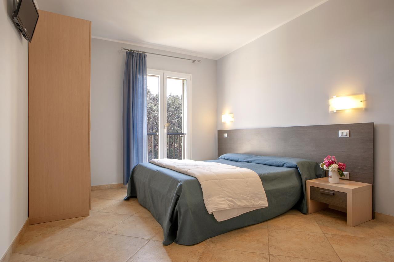 Residence Villa Lo Scoglietto サン·ヴィンチェンツォ エクステリア 写真